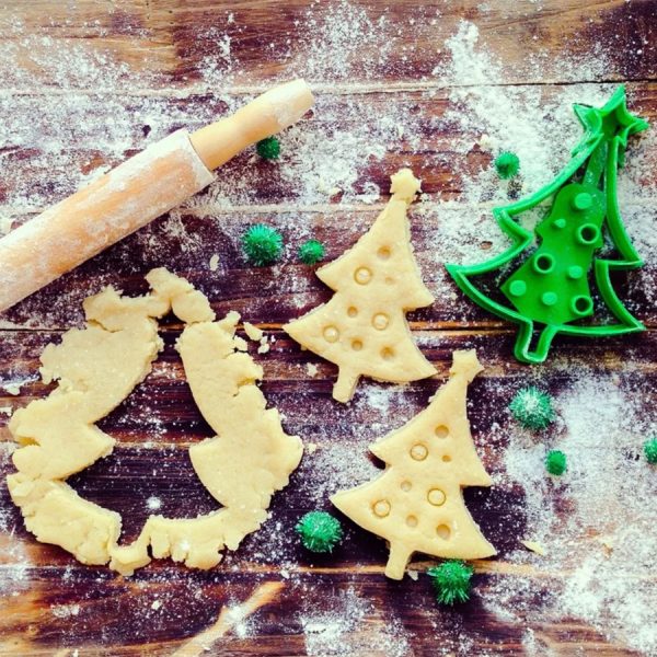 Seasonal Christmas Cookie Cutters - Image 5