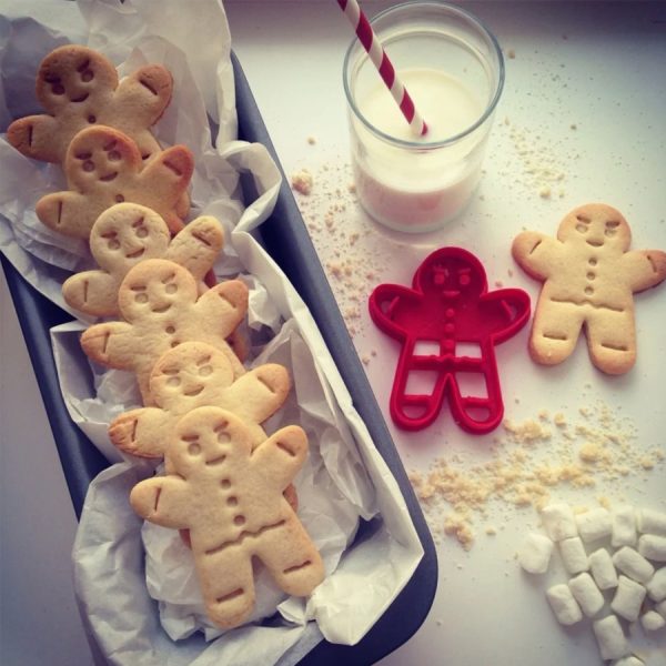 Seasonal Christmas Cookie Cutters - Image 6