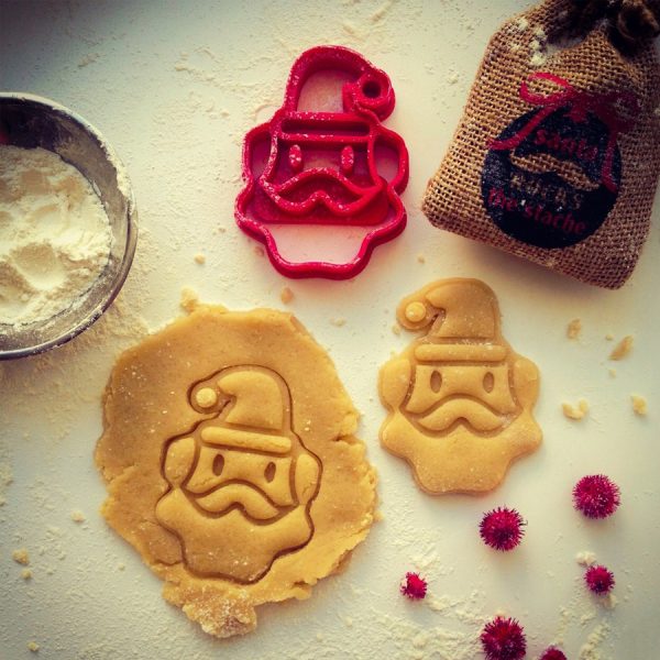 Seasonal Christmas Cookie Cutters - Image 9